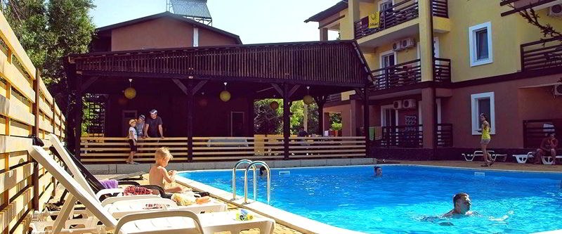 МореЛета, Железный порт